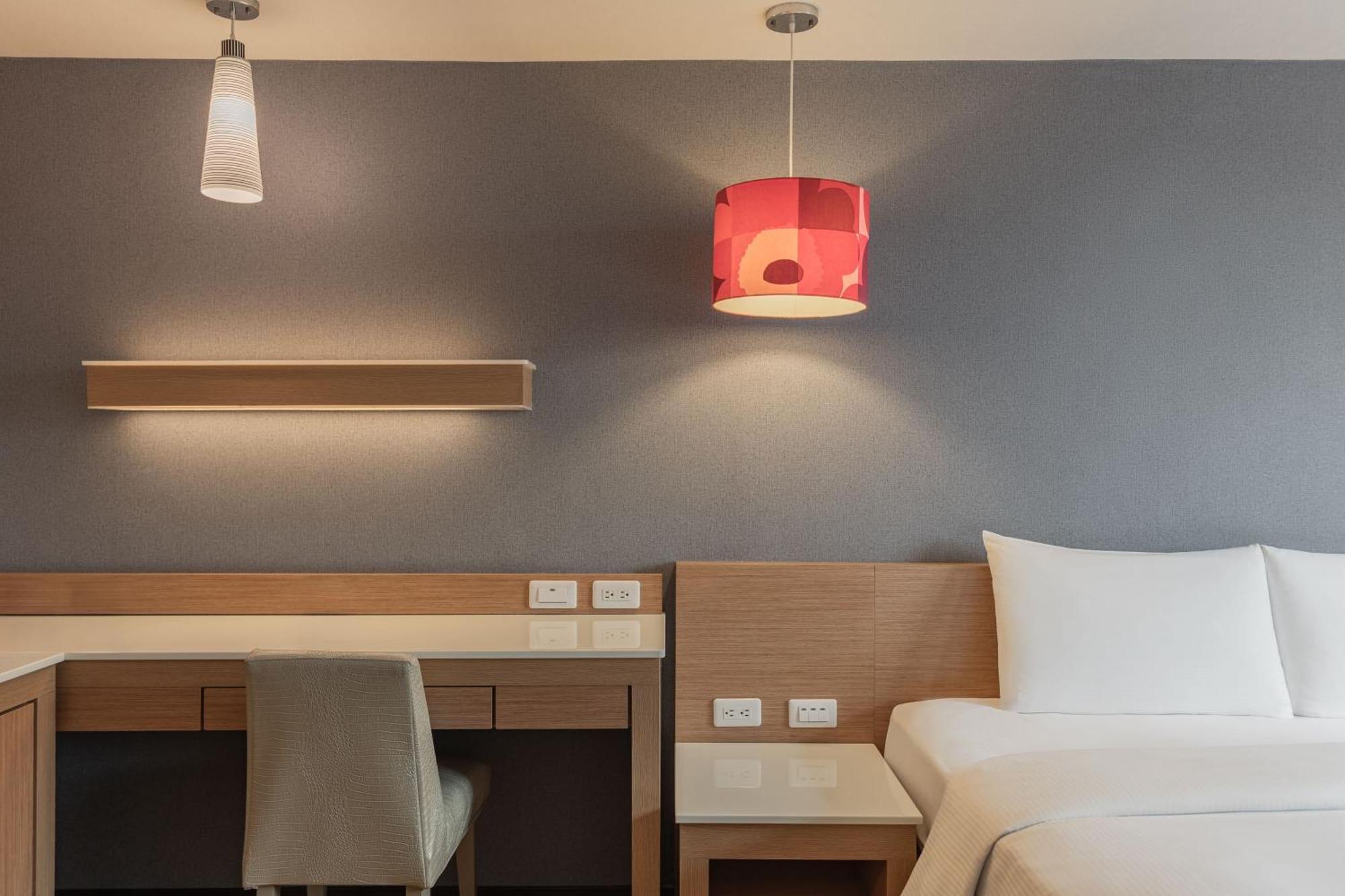 Kindness Hotel - Tainan Chihkan Tower Room photo