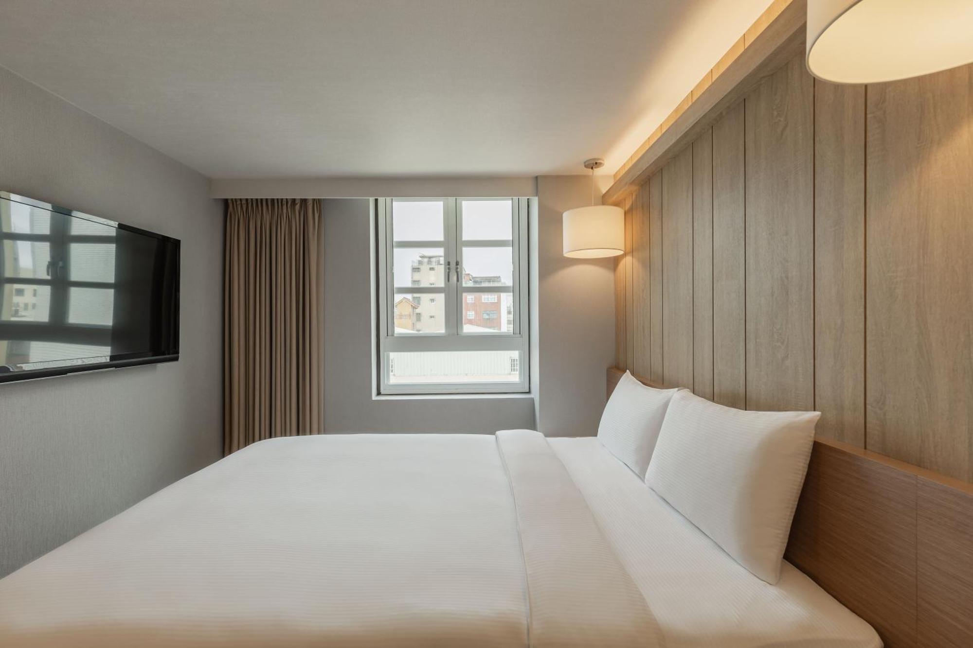 Kindness Hotel - Tainan Chihkan Tower Room photo